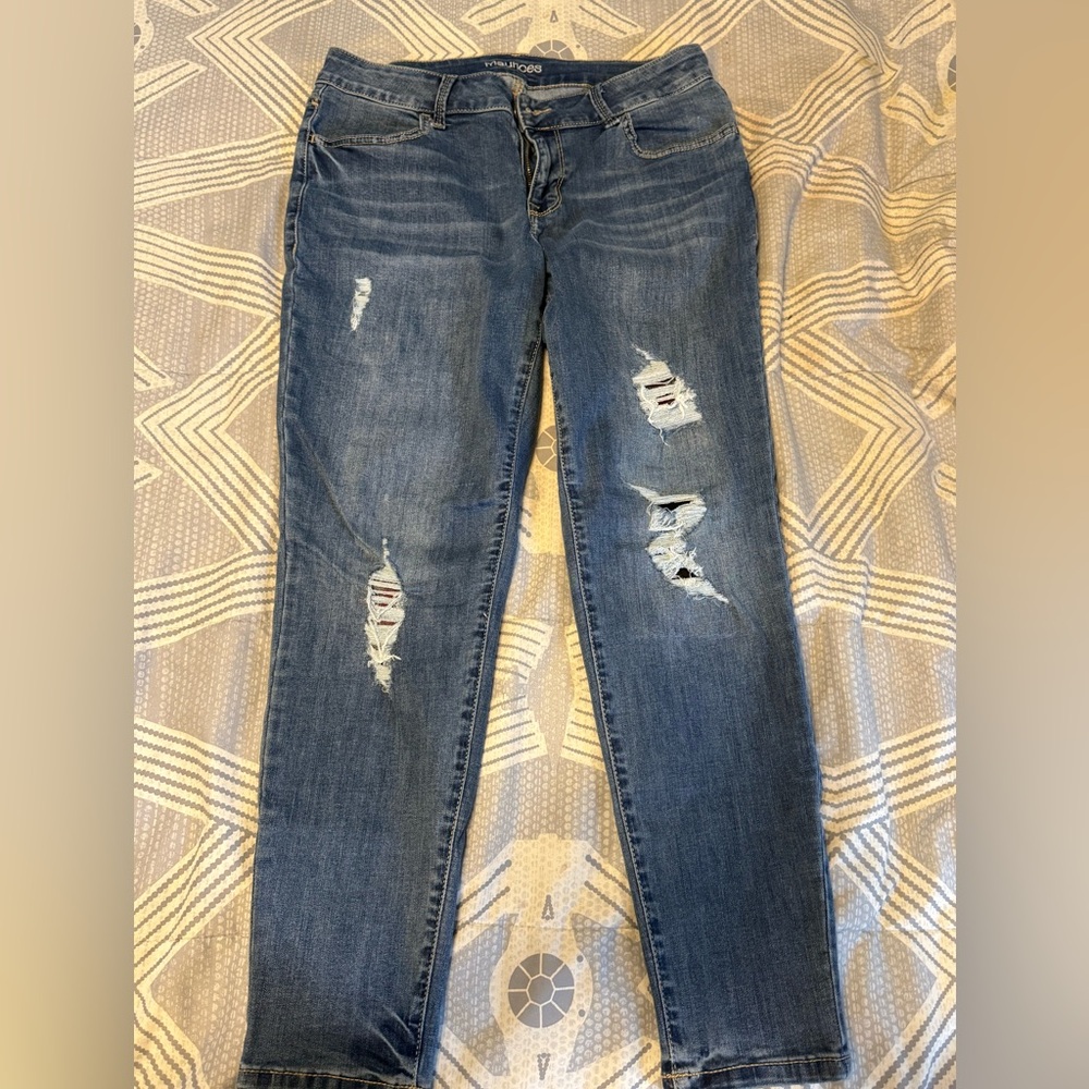 Maurices Distressed Stretch Jeggings-Medium Short